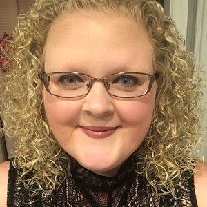 Meet your Posher, Beth